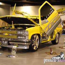 Ламбо двери ULD tuning  Bolt ON на Chevrolet Suburban